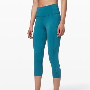 Lululemon Fast n Free Crop II